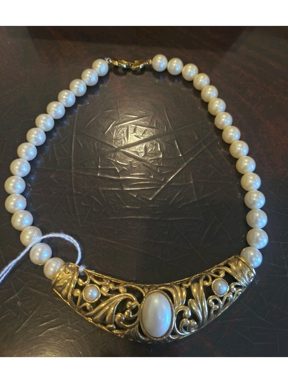 Richelieu Necklace with Imitation Pearls and Ornate Bar Pendant GORGEOUS